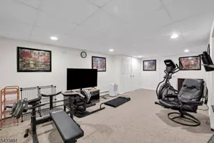 35 Old Orchard Ct, Cedar Grove, NJ 07009 - Photo 29