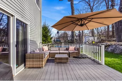 34 Tobyhanna Trl, Hopatcong, NJ 07843 - Photo 31