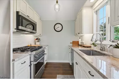 25 Indian Trl, Sparta Township, NJ 07871 - Photo 7
