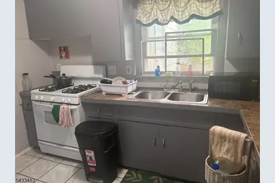 106 Smith Street, Newark, NJ 07106 - Photo 39