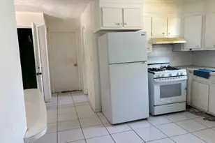 106 Smith St, Newark, NJ 07106 - Photo 17