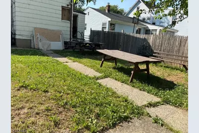 106 Smith Street, Newark, NJ 07106 - Photo 33