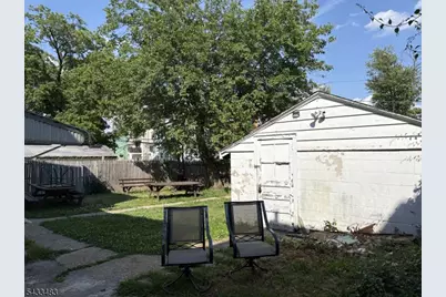 106 Smith Street, Newark, NJ 07106 - Photo 31