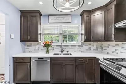 12 Brookside Ln, Mount Arlington, NJ 07856 - Photo 5