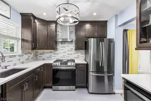 12 Brookside Ln, Mount Arlington, NJ 07856 - Photo 5