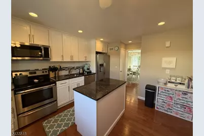 918D Merritt Dr, Hillsborough Township, NJ 08844 - Photo 5