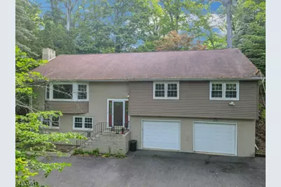 297 Pines Lake Dr E, Wayne Twp., NJ 07470 - Photo 1