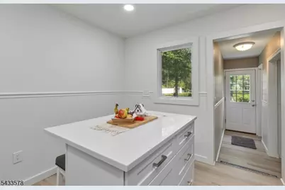 1 Edgar Ave, Green Brook Township, NJ 08812 - Photo 9