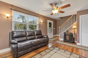 1 Edgar Ave, Green Brook Township, NJ 08812 - Photo 19