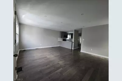 7 Hudson St, Newark, NJ 07103 - Photo 5