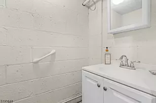 31B Troy Dr, Springfield, NJ 07081 - Photo 27