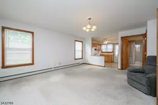 1120 Madison Hill Rd, Clark Township, NJ 07066 - Photo 17