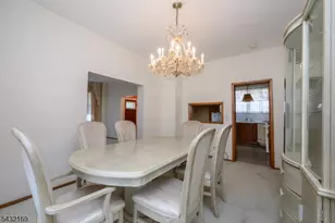 1120 Madison Hill Rd, Clark Township, NJ 07066 - Photo 9