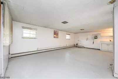 1120 Madison Hill Rd, Clark Township, NJ 07066 - Photo 35