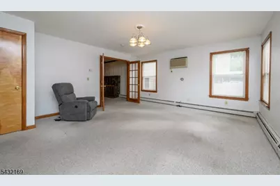 1120 Madison Hill Rd, Clark Township, NJ 07066 - Photo 19