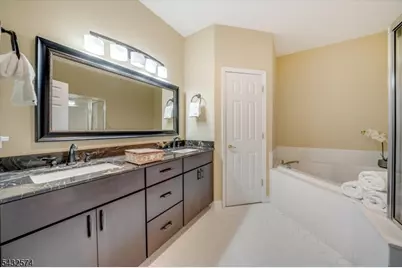 18 Wyckoff Way, Chester, NJ 07930 - Photo 17