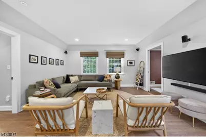 18 Pine Ridge Dr, Summit, NJ 07901 - Photo 11
