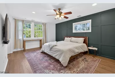 18 Pine Ridge Dr, Summit, NJ 07901 - Photo 3