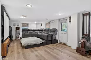 18 Pine Ridge Dr, Summit, NJ 07901 - Photo 35
