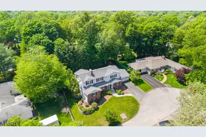 18 Pine Ridge Dr, Summit, NJ 07901 - Photo 43