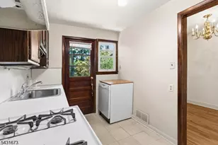 106 Gallows Hill Rd, Cranford Township, NJ 07016 - Photo 11