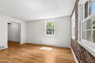 106 Gallows Hill Rd, Cranford Township, NJ 07016 - Photo 5
