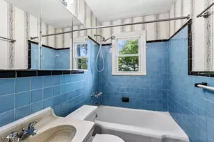 106 Gallows Hill Rd, Cranford Township, NJ 07016 - Photo 15
