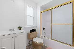 136 W 56th St, Bayonne, NJ 07002 - Photo 15