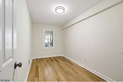 194 Hillside Ave, Newark, NJ 07108 - Photo 11