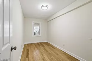 194 Hillside Ave, Newark, NJ 07108 - Photo 11