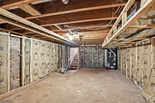 194 Hillside Ave, Newark, NJ 07108 - Photo 29