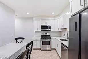 194 Hillside Ave, Newark, NJ 07108 - Photo 19