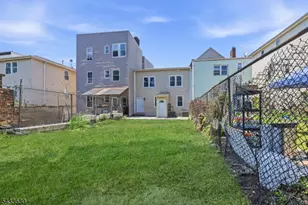 194 Hillside Ave, Newark, NJ 07108 - Photo 31