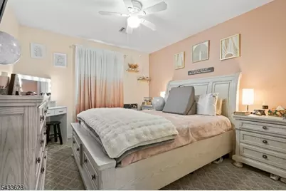 19 Halleck St, Newark, NJ 07104 - Photo 13