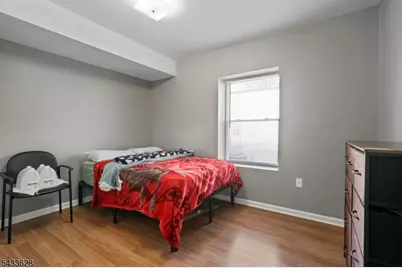19 Halleck St, Newark, NJ 07104 - Photo 29