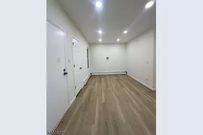 7 Circle Ave #2, Paterson, NJ 07522 - Photo 3