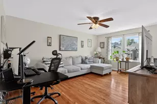 99 Clyde Ave, Woodbridge Township, NJ 08861 - Photo 11