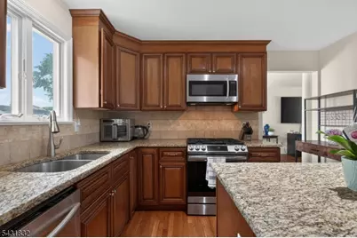 99 Clyde Ave, Woodbridge Township, NJ 08861 - Photo 3