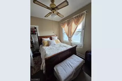 327 7th St, Carlstadt, NJ 07072 - Photo 13