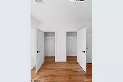 268 Hunterdon St #2, Newark, NJ 07103 - Photo 25