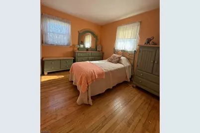 12 Bernice Rd, Belleville, NJ 07109 - Photo 19