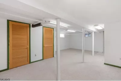 141 Henry St, Hasbrouck Heights, NJ 07604 - Photo 23