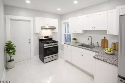 183 N Munn Ave, East Orange, NJ 07017 - Photo 13