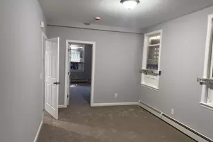 27 Seymour Ave, Newark, NJ 07108 - Photo 7