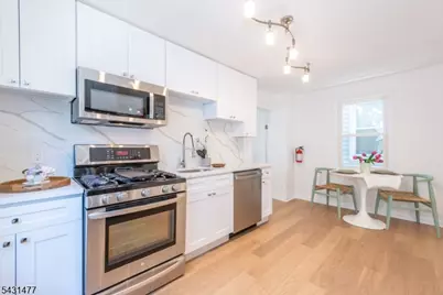 557 Christopher St, Orange, NJ 07050 - Photo 13