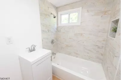 557 Christopher St, Orange, NJ 07050 - Photo 21