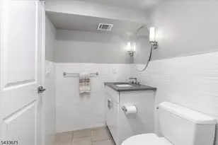 128 Edgewood Ave, Clifton, NJ 07012 - Photo 27