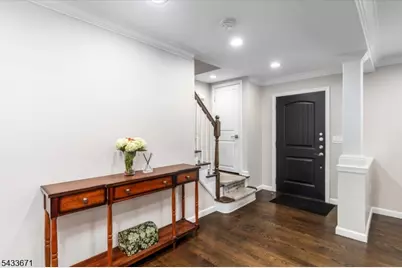 128 Edgewood Ave, Clifton, NJ 07012 - Photo 3