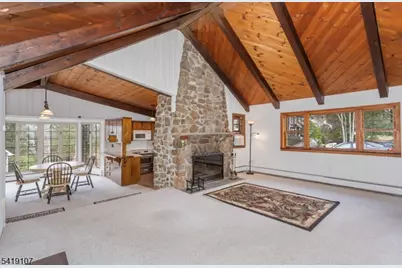 6 Partridge Trl, Kinnelon, NJ 07405 - Photo 5