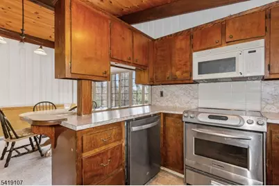 6 Partridge Trl, Kinnelon, NJ 07405 - Photo 13